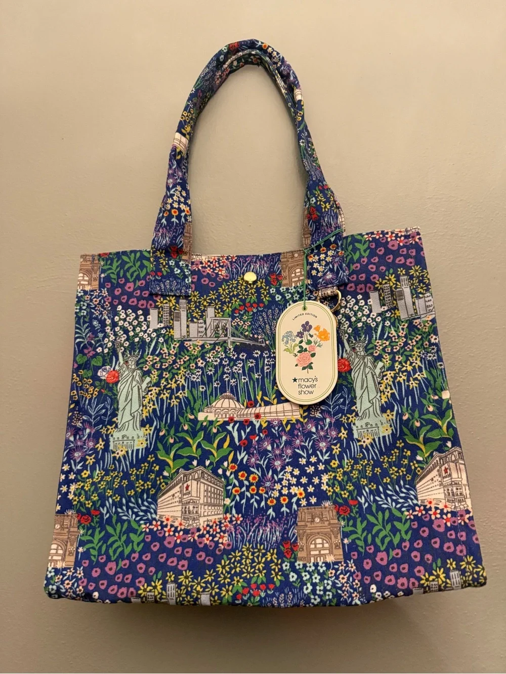 Macy’s Flower Show Tote bag and bag charm 2026